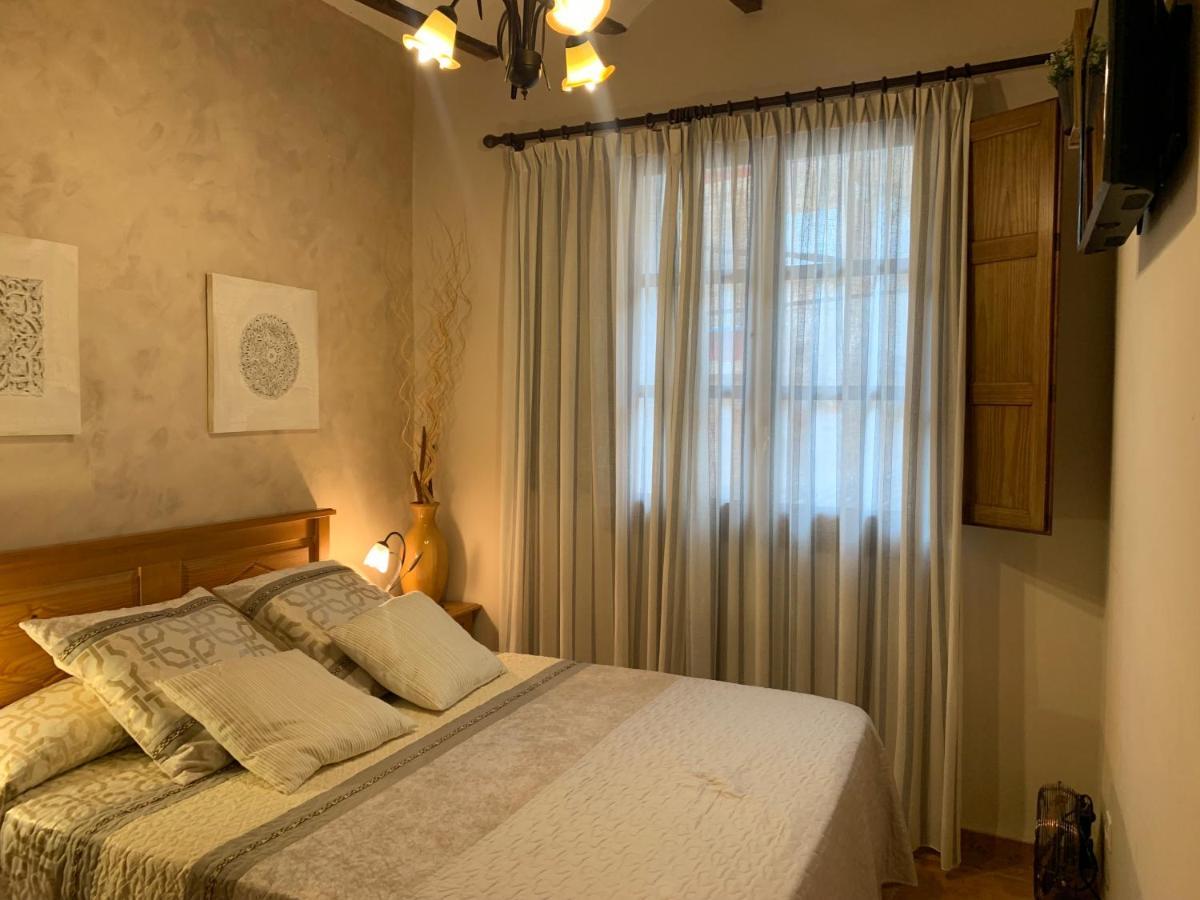 Casa Rural Valle Del Palancia Guest House Castellnovo ภายนอก รูปภาพ