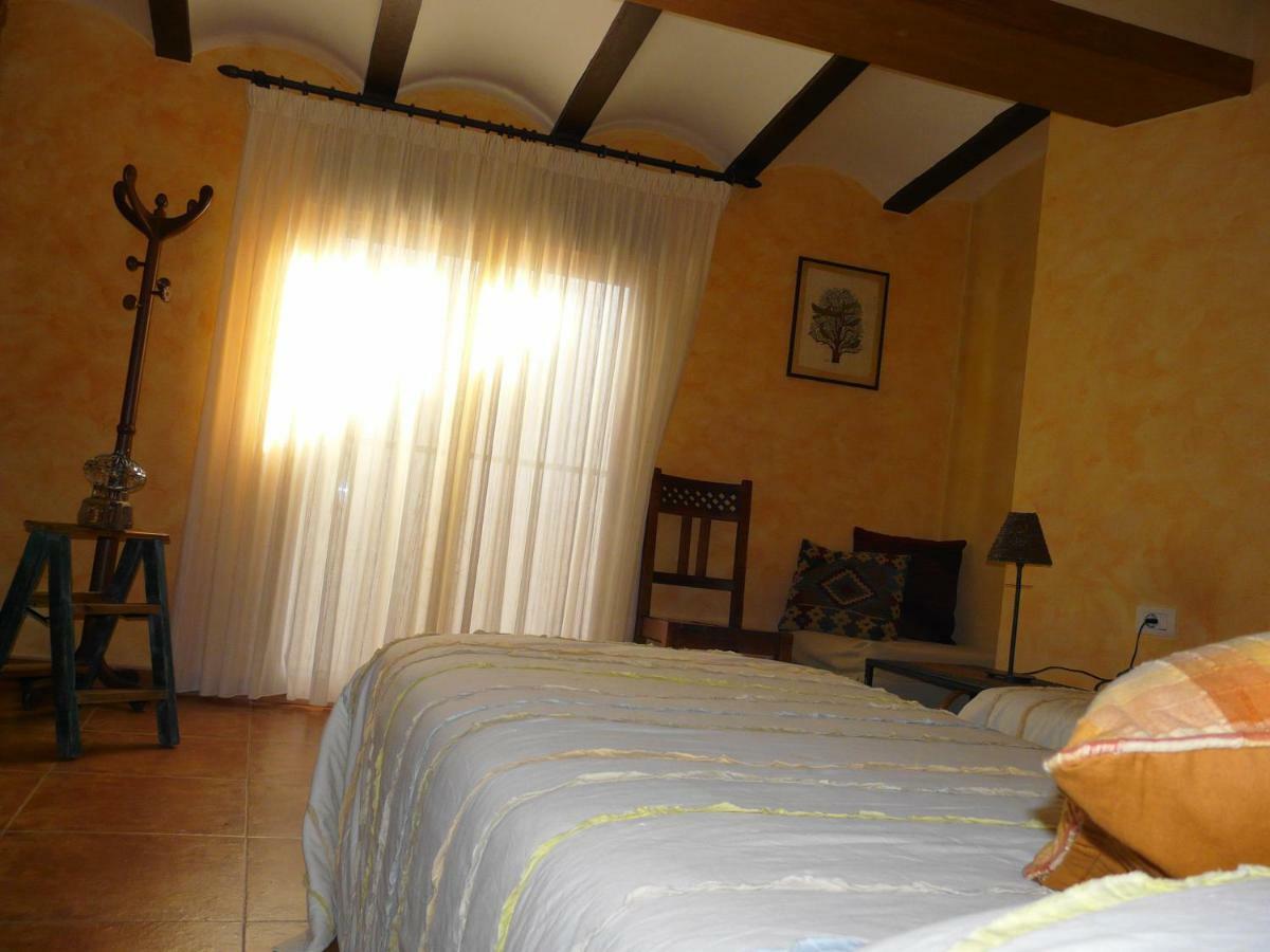 Casa Rural Valle Del Palancia Guest House Castellnovo ภายนอก รูปภาพ
